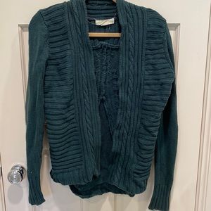 Deep green woven sweater open in front